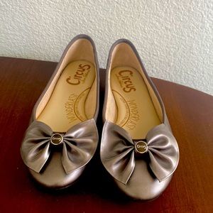 Platinum Flats - Circus by Sam Edelman